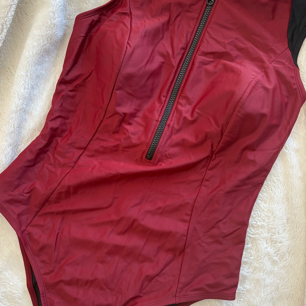 Cupshe Burgundy Zip-Up Top